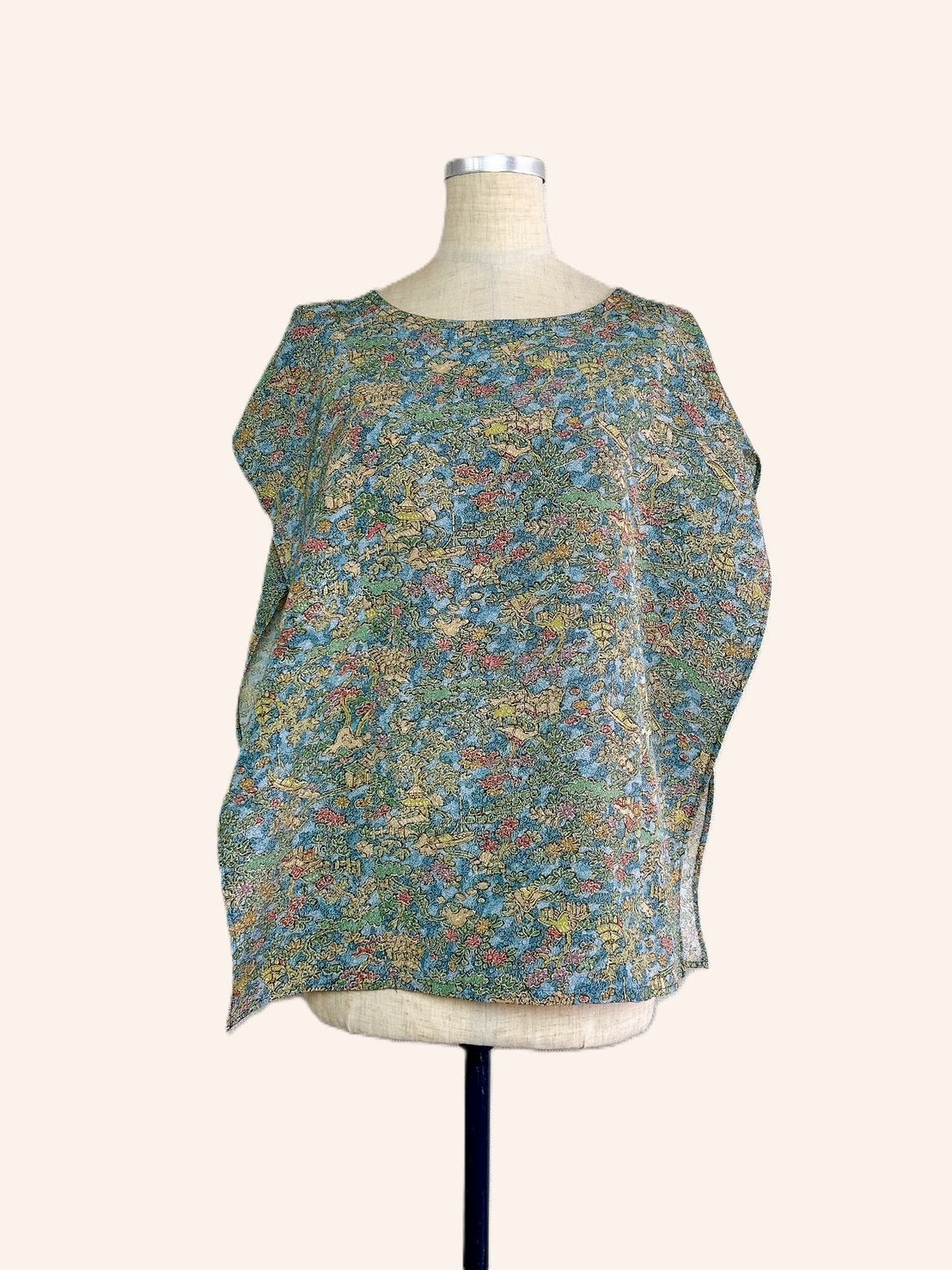 TUTT3E608 キモノスクエアトップス　Kimono square tops